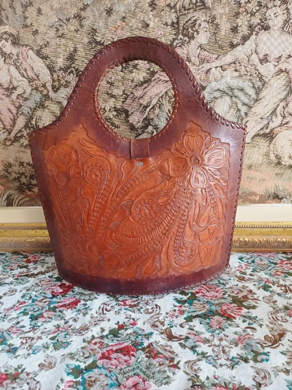Bolsa antiga de couro uns 50cm - Foto 3