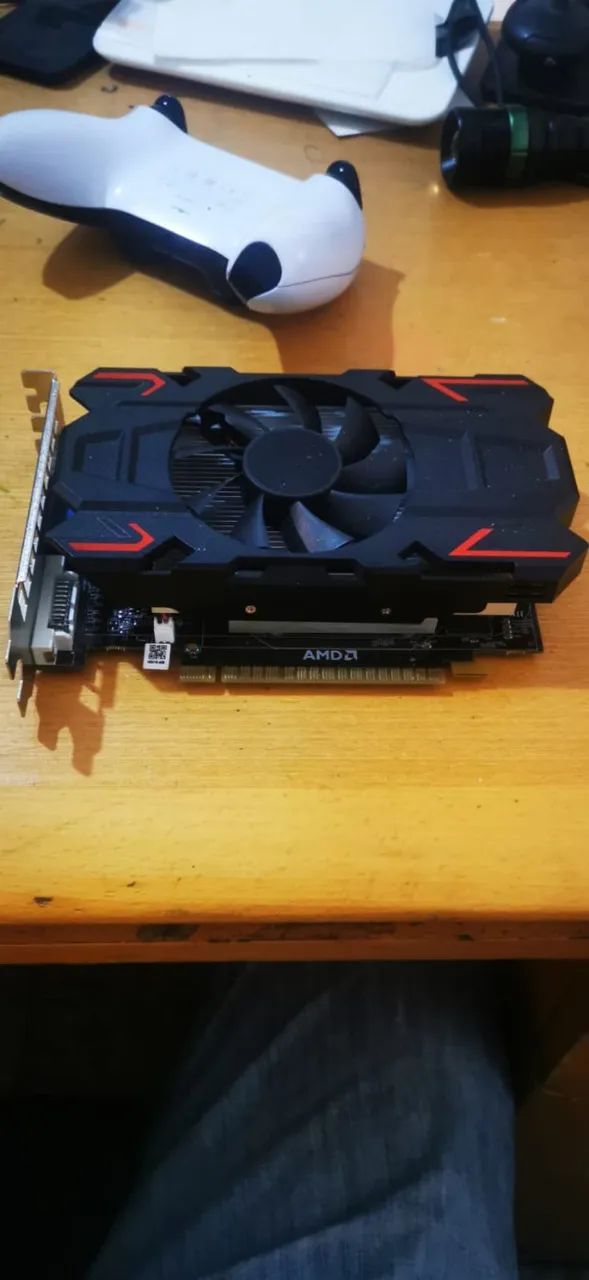 Placa de video AMD  - Foto 4