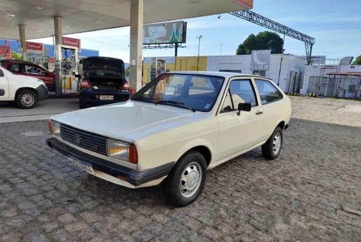 Volkswagen Gol Geração I BX 1.6 8V Álcool Mec. 2P 1985