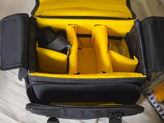 Bolsa para Cameras e lentes com divisórias - Foto 2