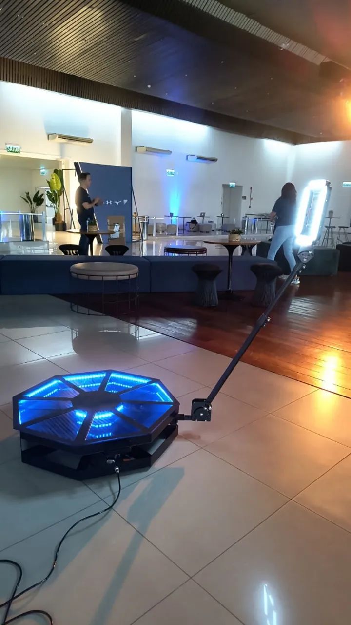 Plataforma 360 Led com Ring Light e Celular - Foto 3