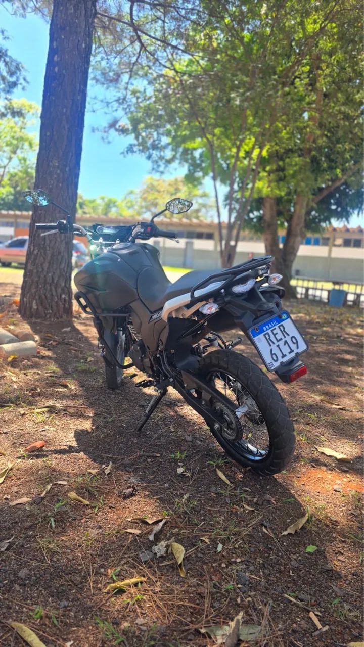 XTZ Lander 250 - Foto 4