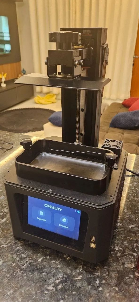 Impressora 3D Creality Halot One (resina) - Foto 4