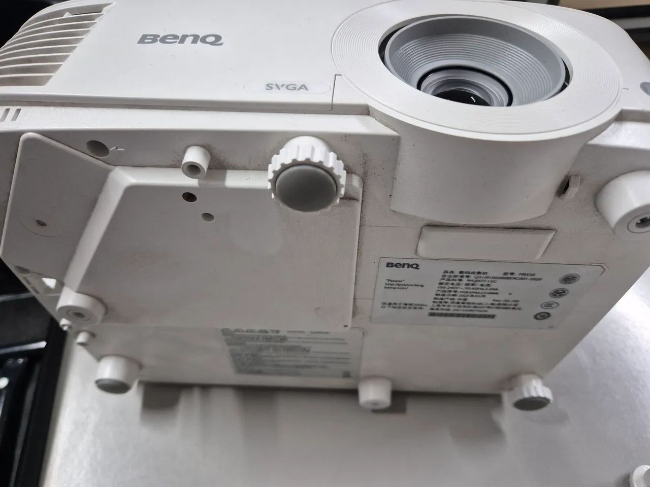 04 projetores benq em ótimo estado com teclado e mouse sem fio - Foto 4