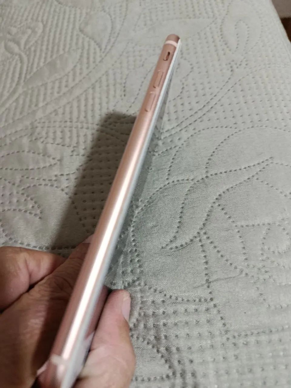 Celular ifone 8 plus . - Foto 2