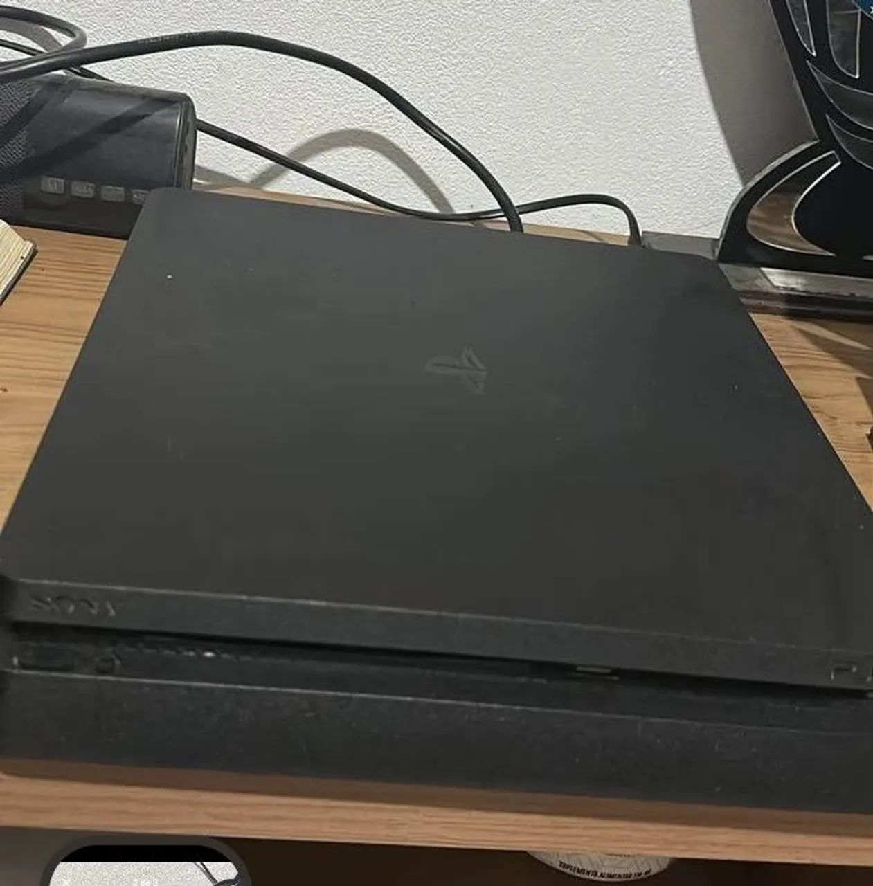 Ps4 slim 500g funcionando perfeitamente 