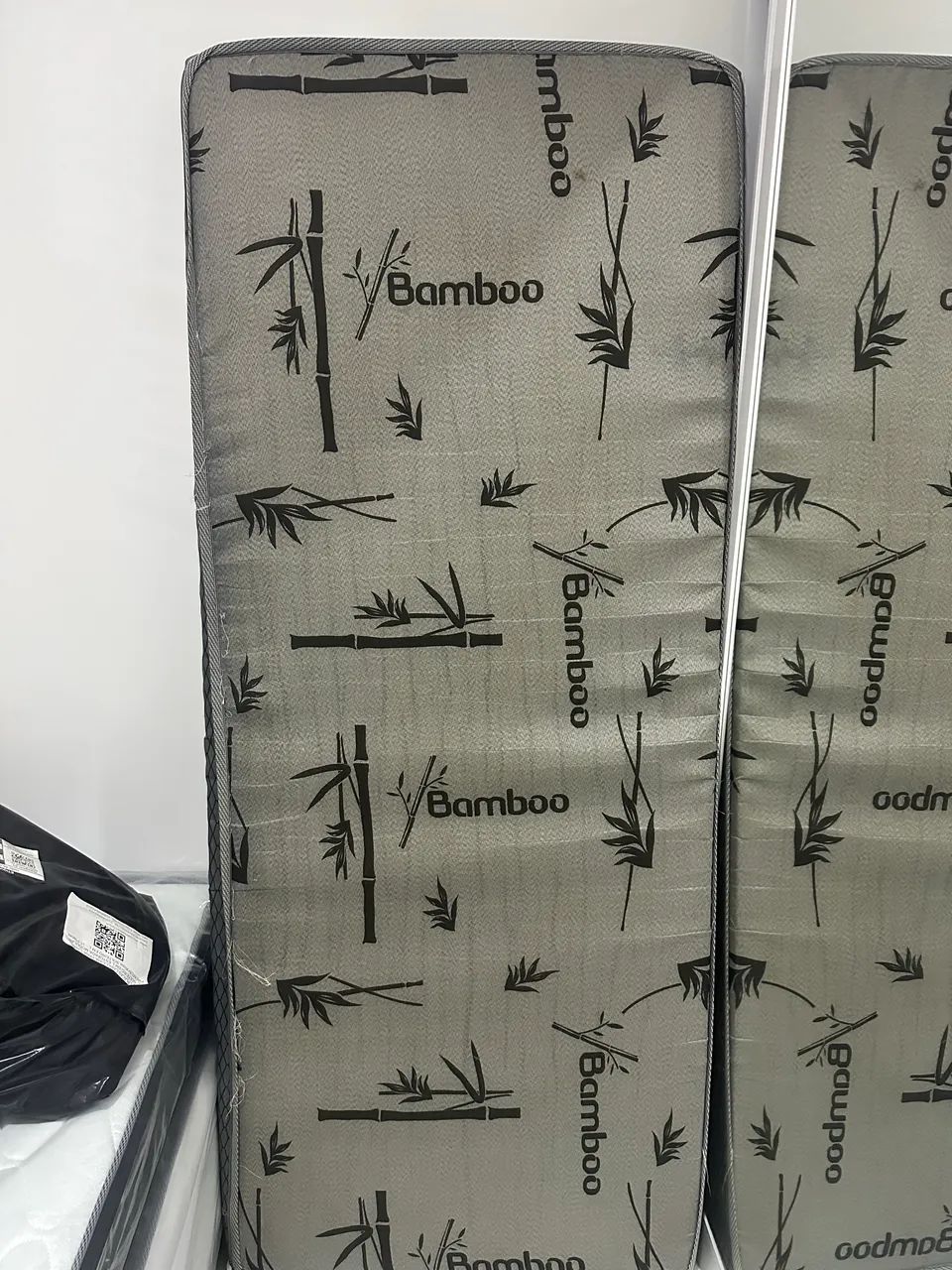 2 Colchões de solteiro 