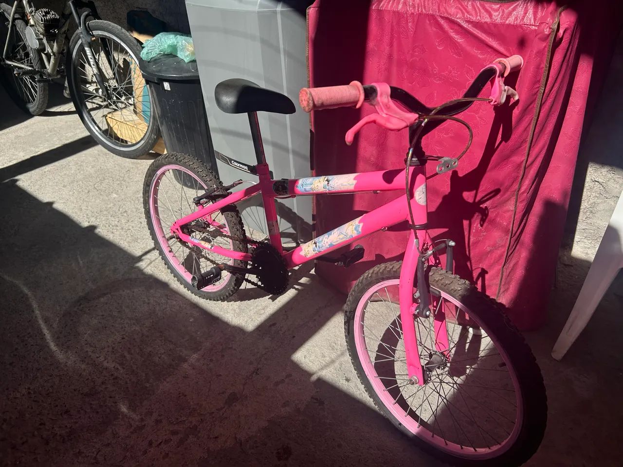 Bicicleta rosa infantil menina usada aro 20  - Foto 2
