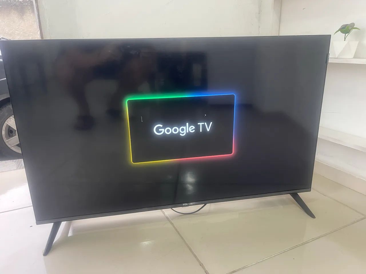 Tv TCL Android 43?