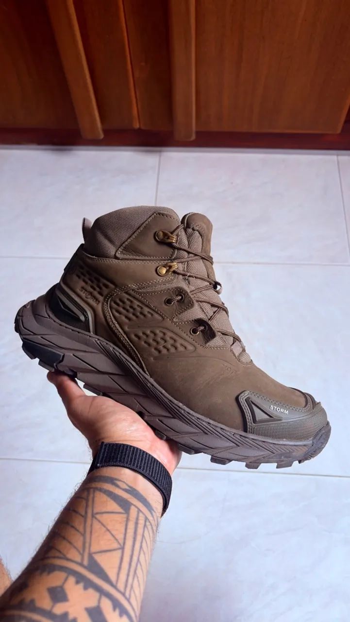 Bota Coturno couro