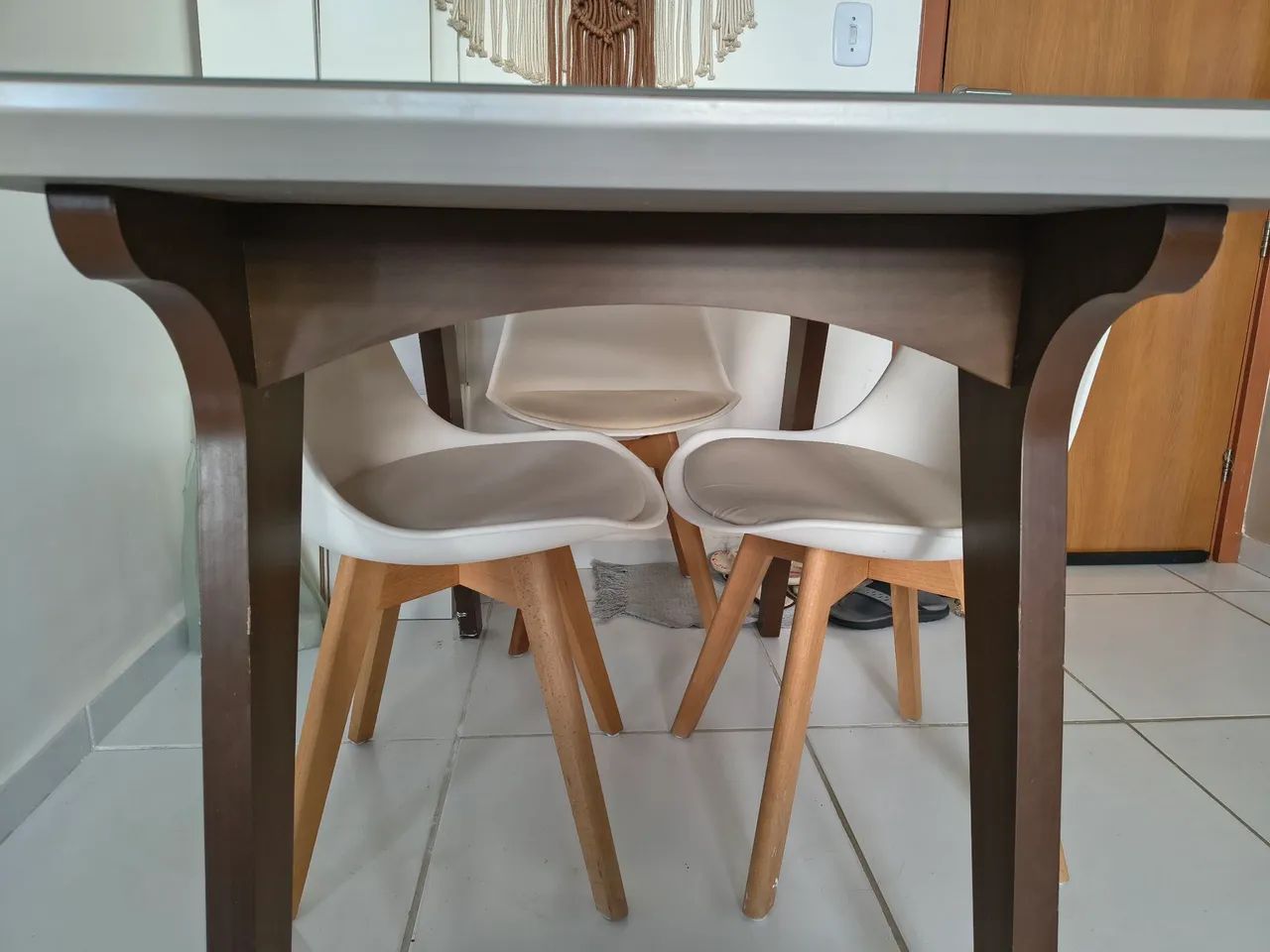 Mesa em MDF com tampo de vidro  - Foto 4