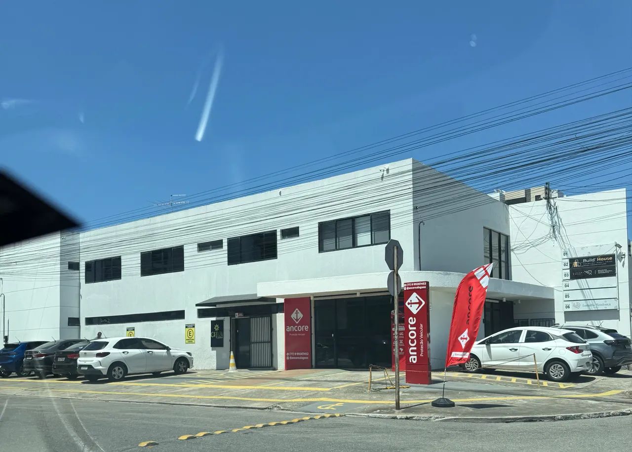 Sala Comercial Reformada na Jatiúca | 25 m² | R$ 1.700