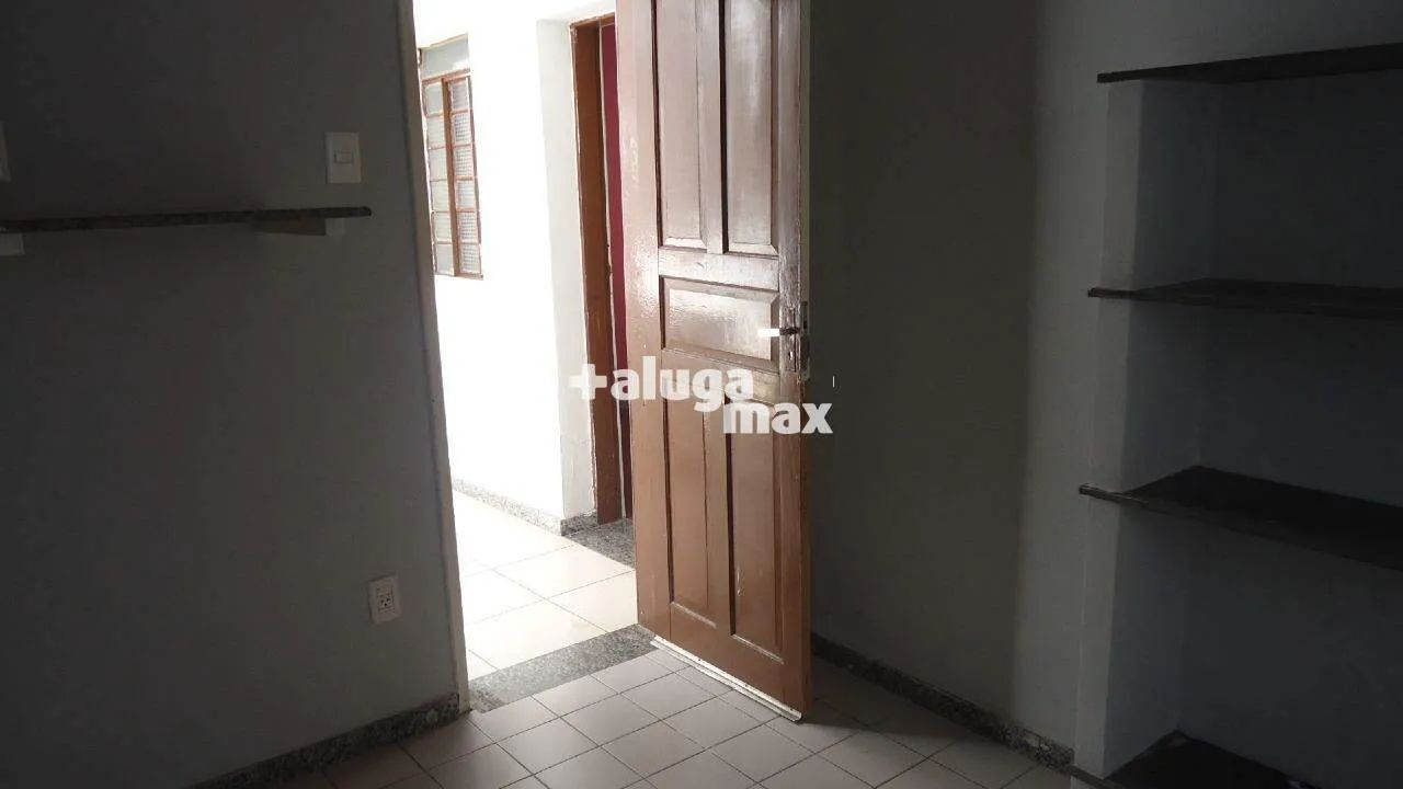 Casa com 03 quartos no Cachoeirinha - Foto 4