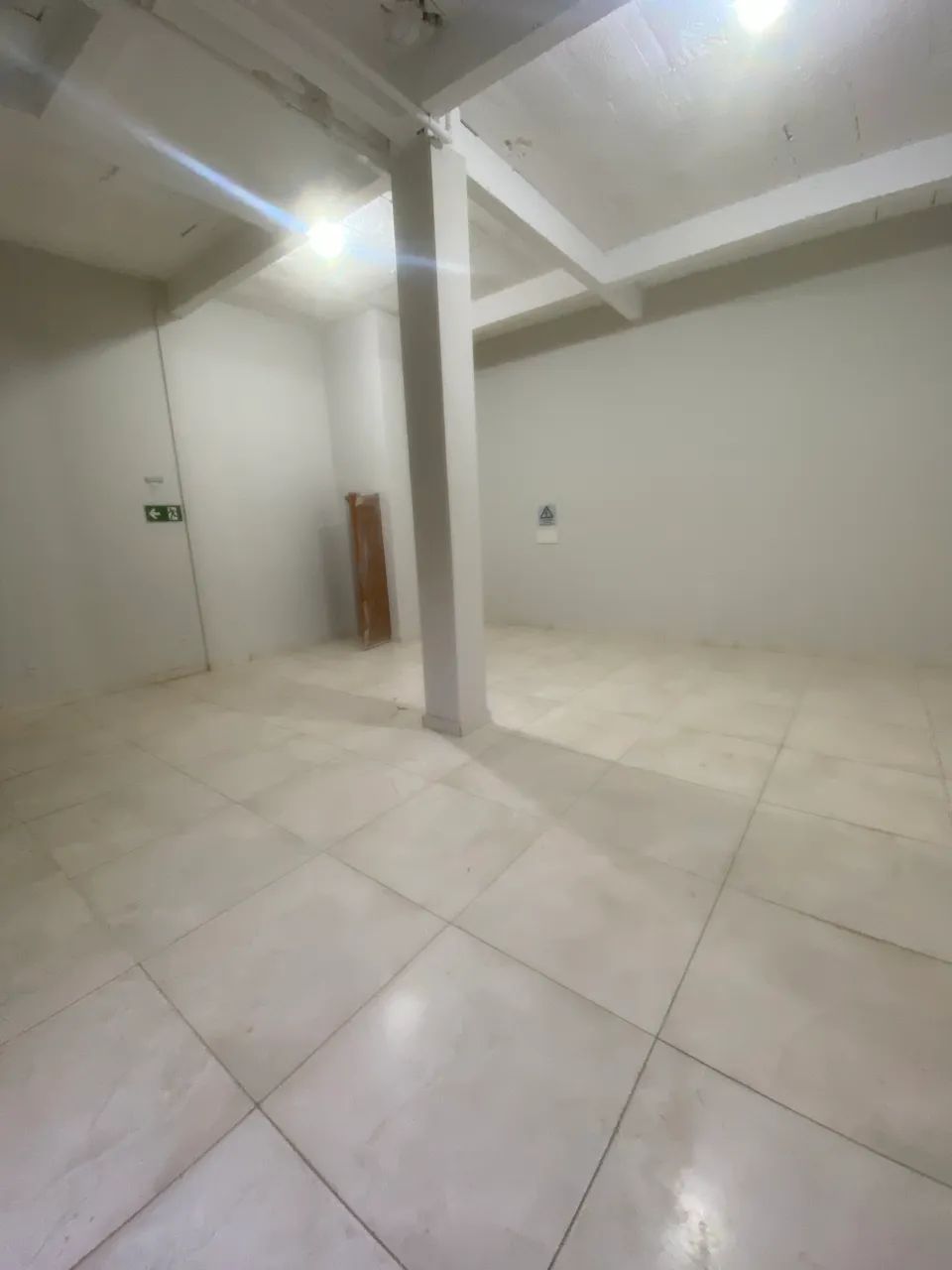 Aluga-se 4 lojas - Foto 3