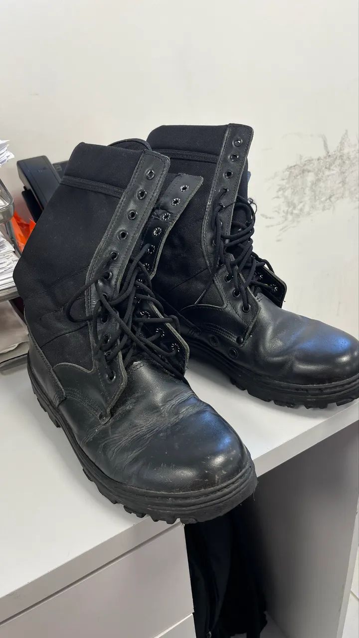 Coturno Militar