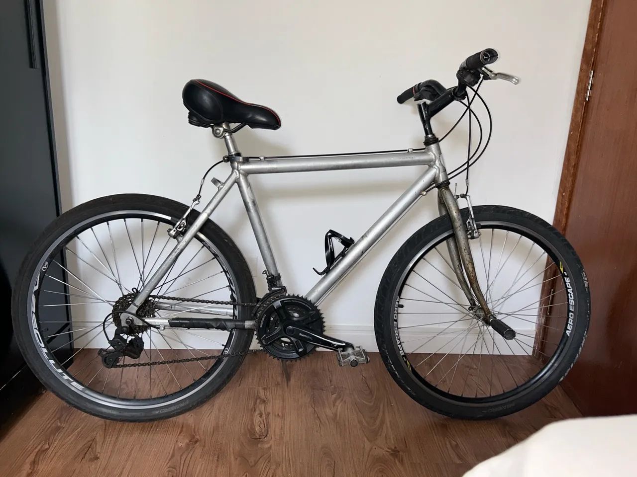 Bicicleta câmbio shimano usada 