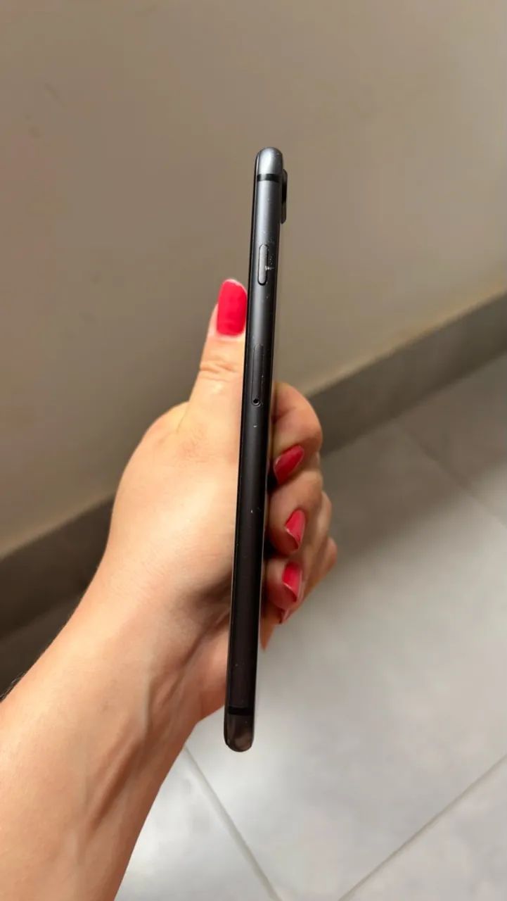 IPhone 8 Plus 128GB - Foto 4