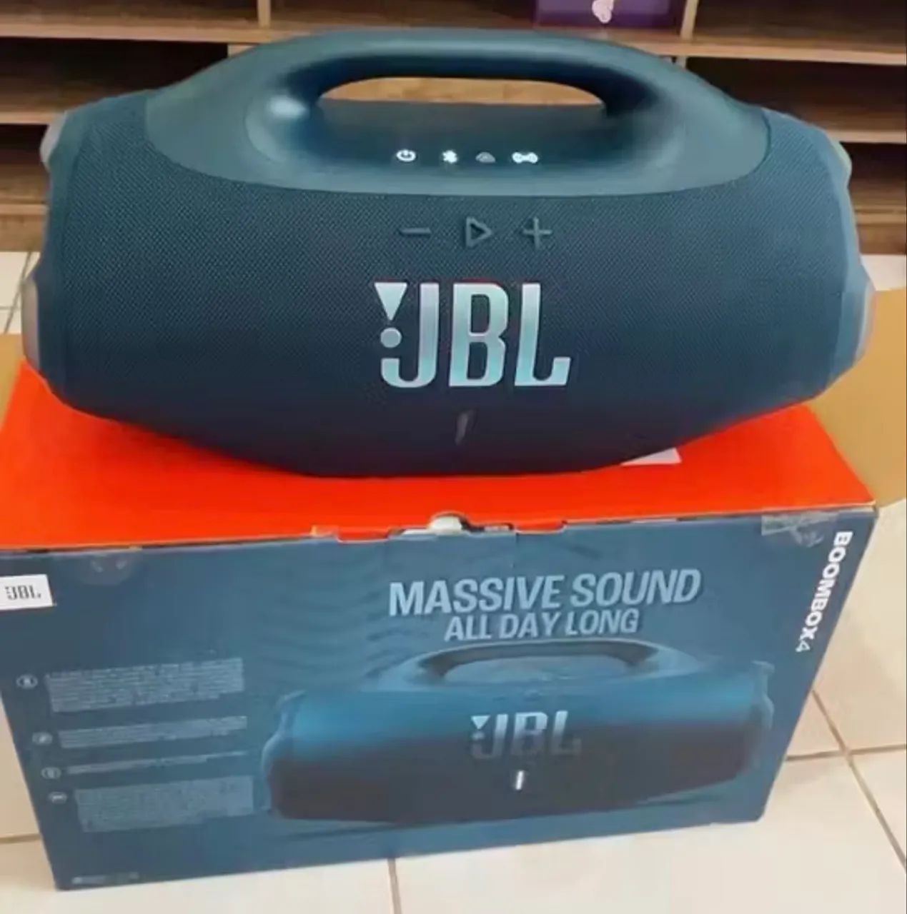 Caixa JBL BOMBOX azul - Foto 2
