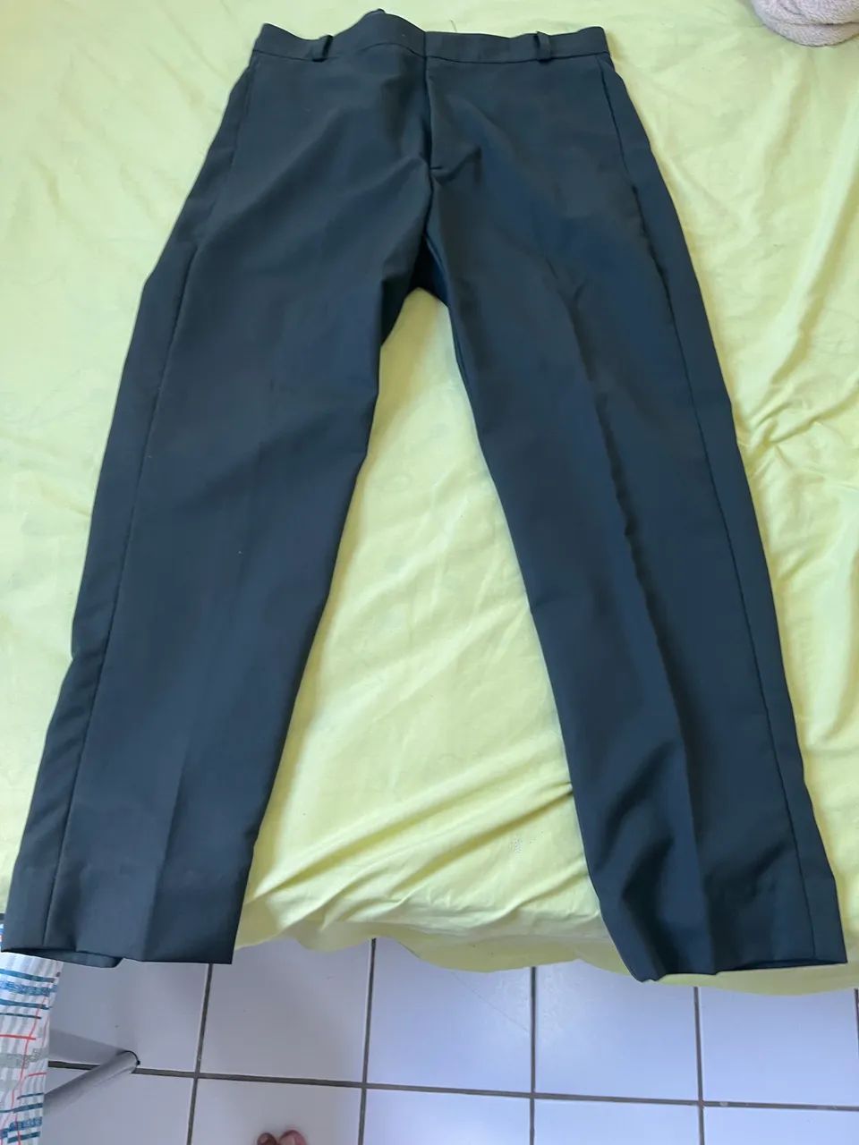 Calça social verde oliva militar 
