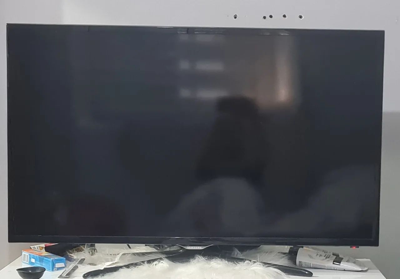 Tv Samsung 40 polegadas Smart  - Foto 2