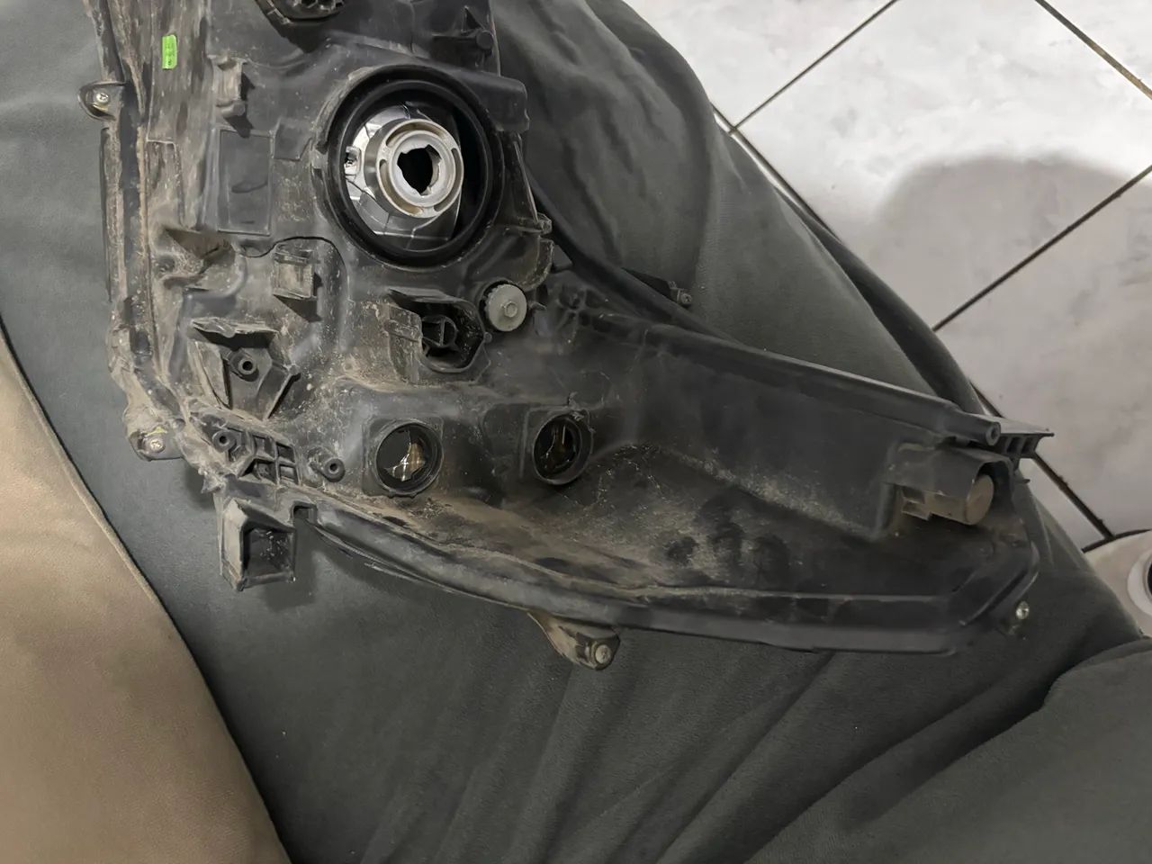 Farol HILUX 2024 - Foto 3