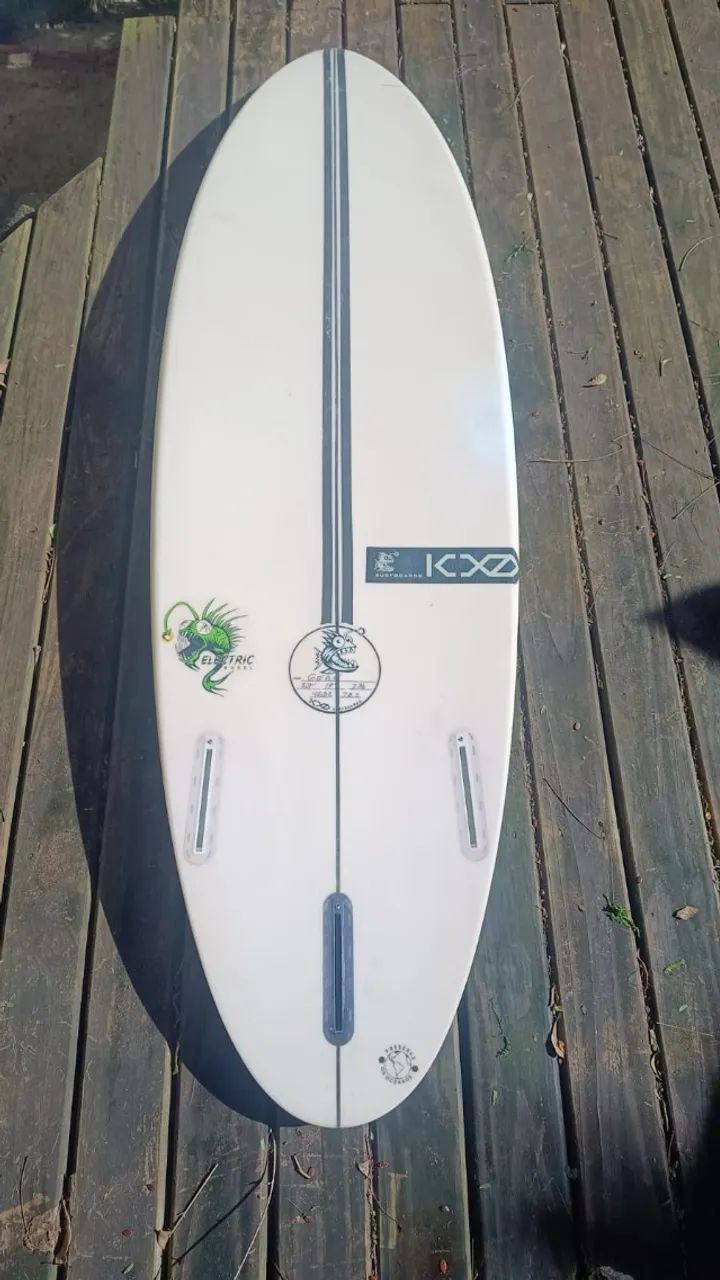 Prancha de surf 5'9 com 28 litros
