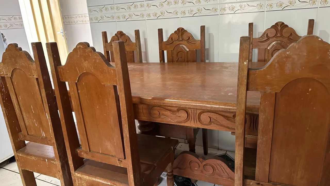 Mesa de Cerejeira Maciça com 6 Cadeiras - Foto 4