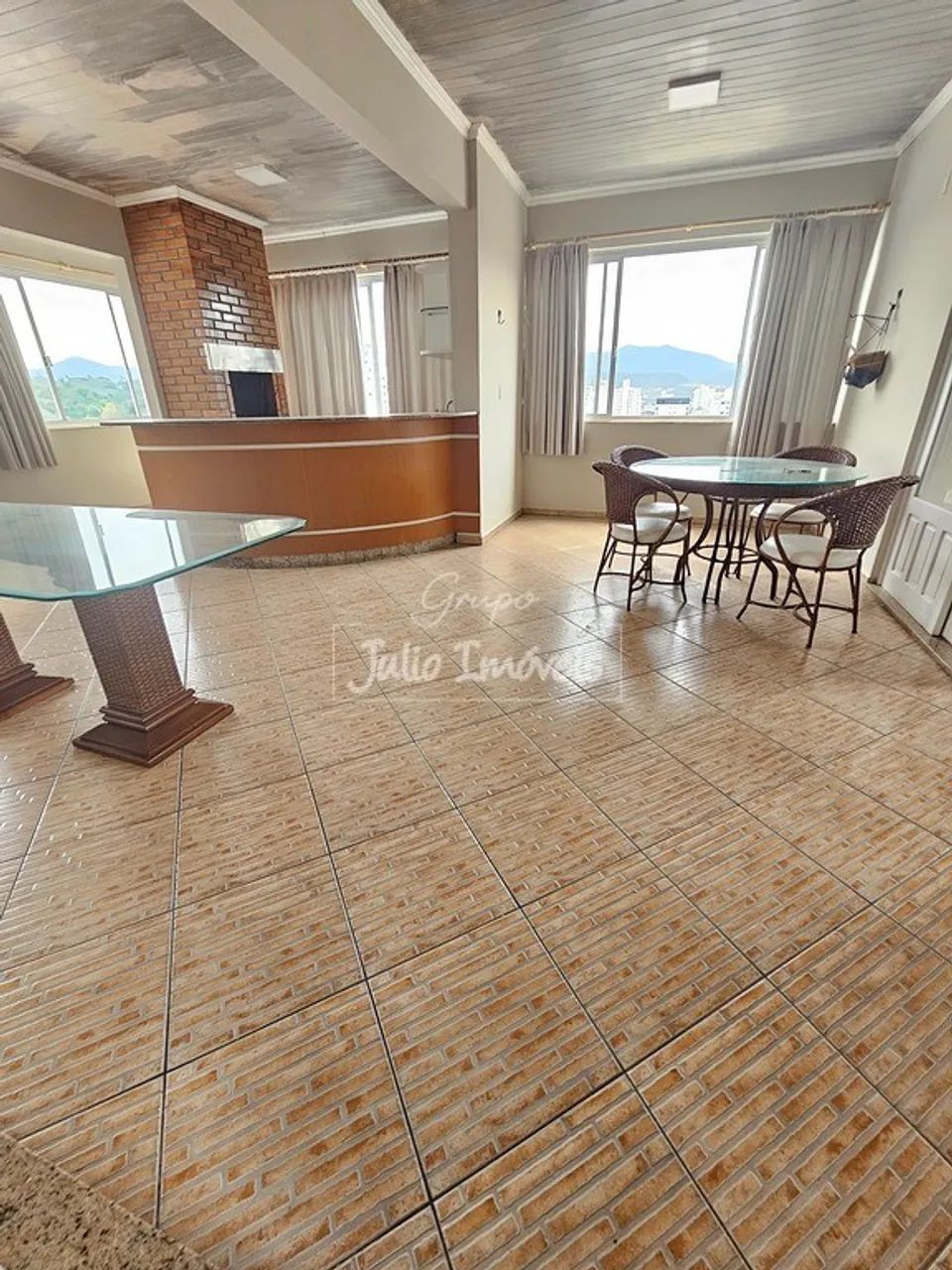 Apartamento amplo três suítes no Centro de Brusque - Foto 3