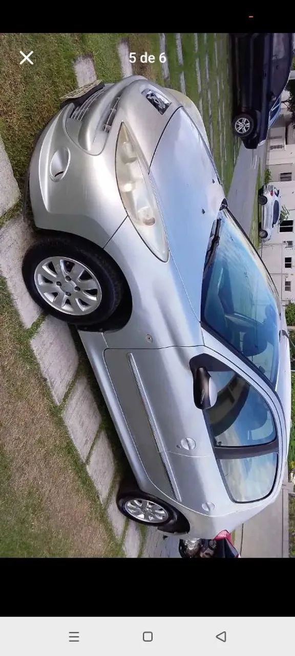 Peugeot 207 XR Sport 1.4 Flex 8V 5P 2012
