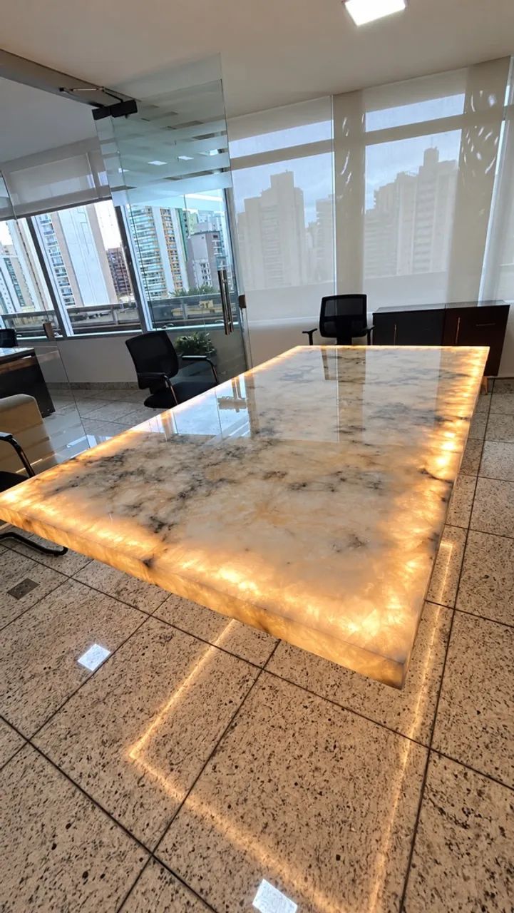 Vendo mesa de Quartzito Cristalo com LED - Foto 2
