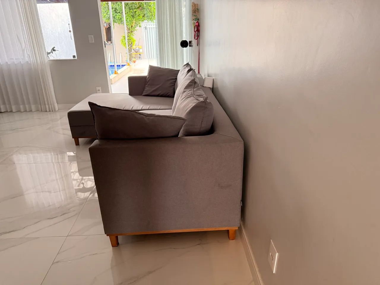 Sofá de alto padrão em linho - Foto 2