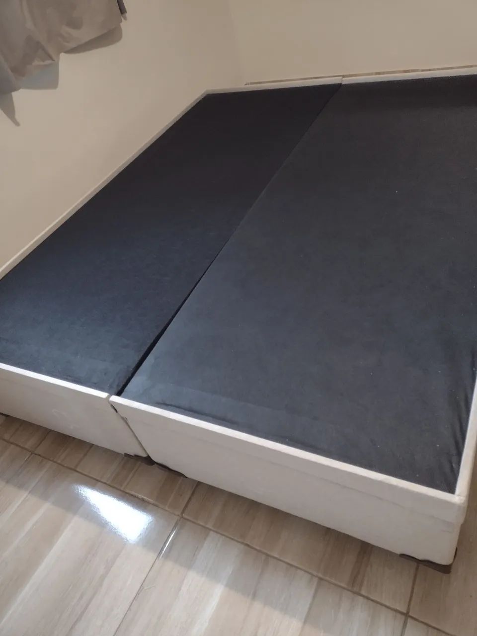 Vendo cama  Queen baú Nova  - Foto 5