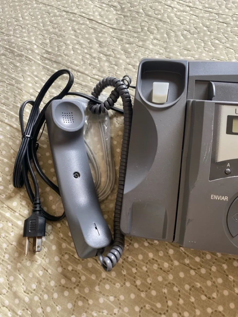 aparelho de fax e telefone fixo da marca Sharp, modelo UX-45. - Foto 3