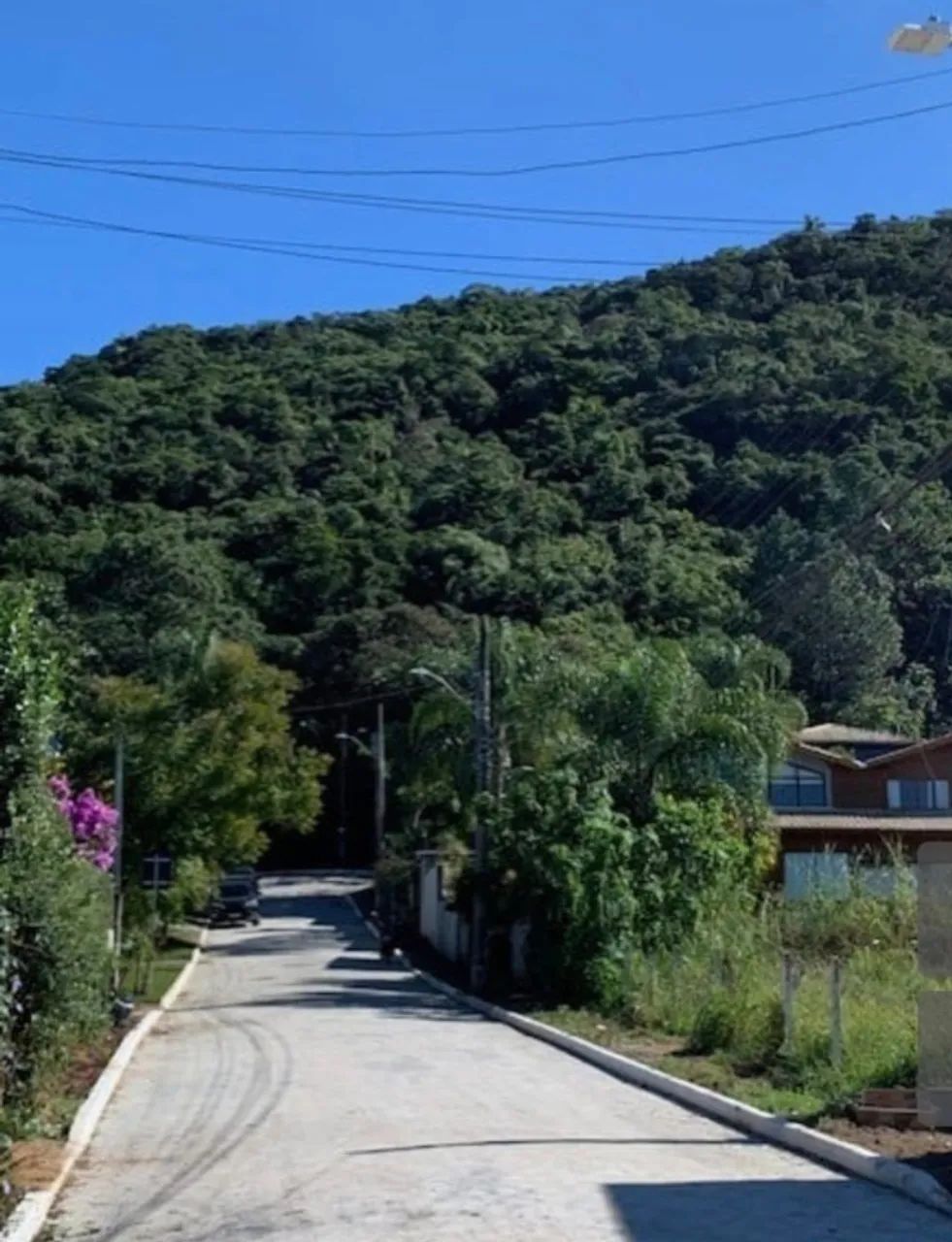 Com alvará / Venda ou Parceria Lote praia Campeche c/ Alvará de construção e matrícula 