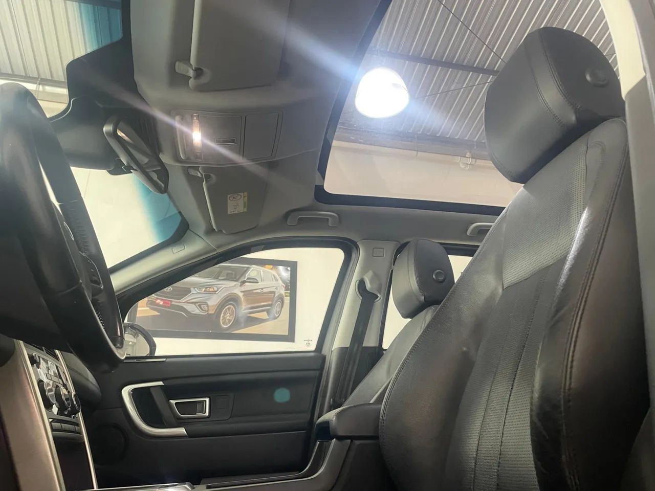 Land Rover Discovery Sport HSE Luxury 2.0 4X4 Aut., foto 16 de 17