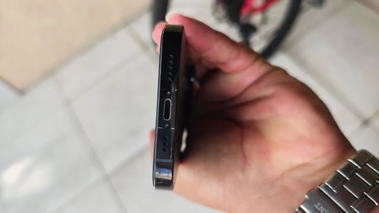 Vendo um iPhone 14 Pro de 256gb - Foto 4
