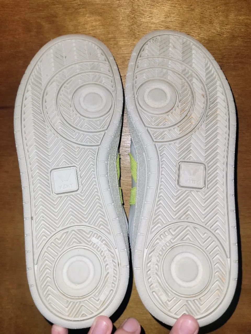 Tênis Vert (Veja) V-12 Leather Extra White Neon - Foto 5