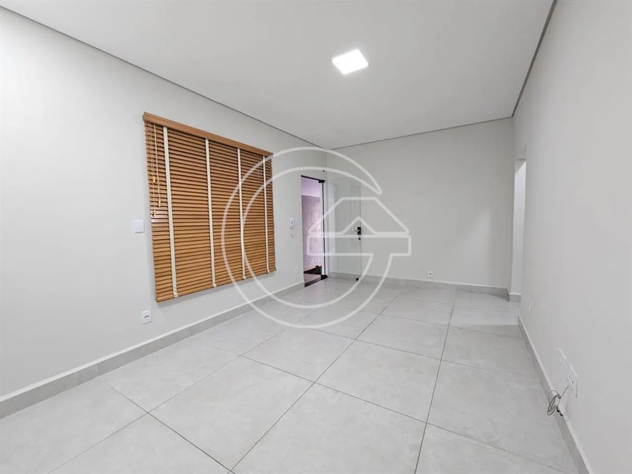 ALUGA-SE Comercial NO CENTRO - MARÍLIA/SP - Foto 4