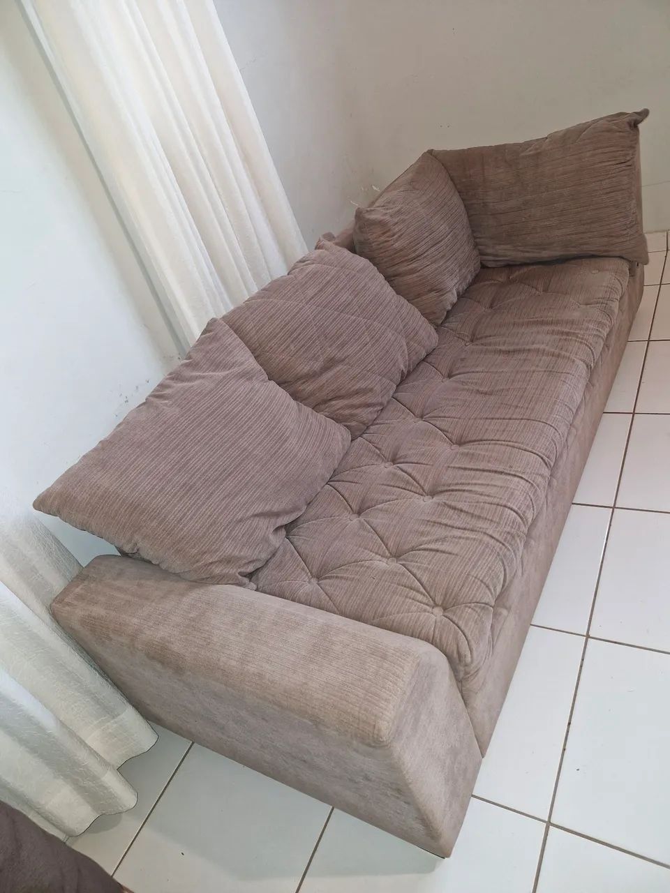 Sofá 3 lugares  - Foto 2