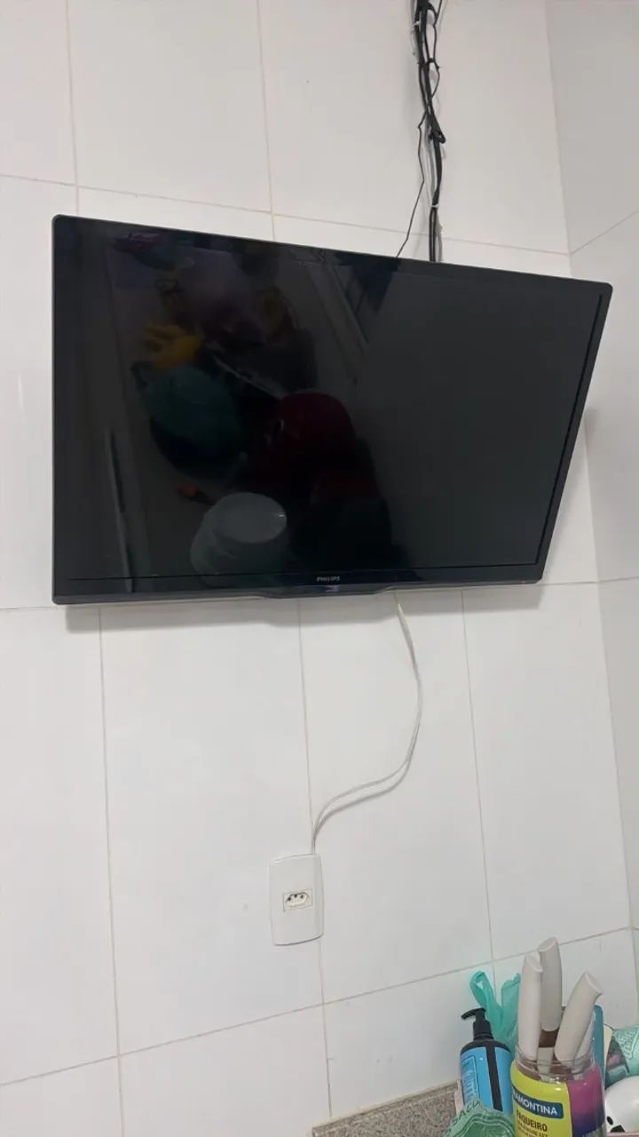Tv Phillips 32 polegadas NOVA