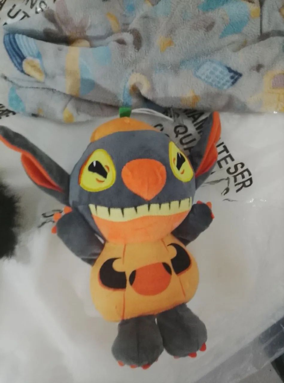 Pelúcias stitch $180 os dois 