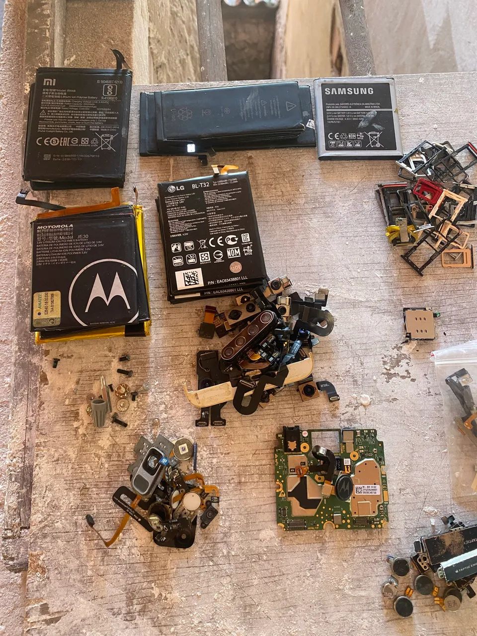 Peças de celulares  - Foto 3