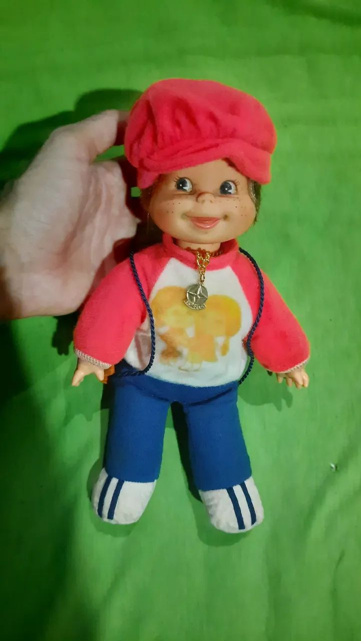 Boneca amendoin antiga estrela anos 80 