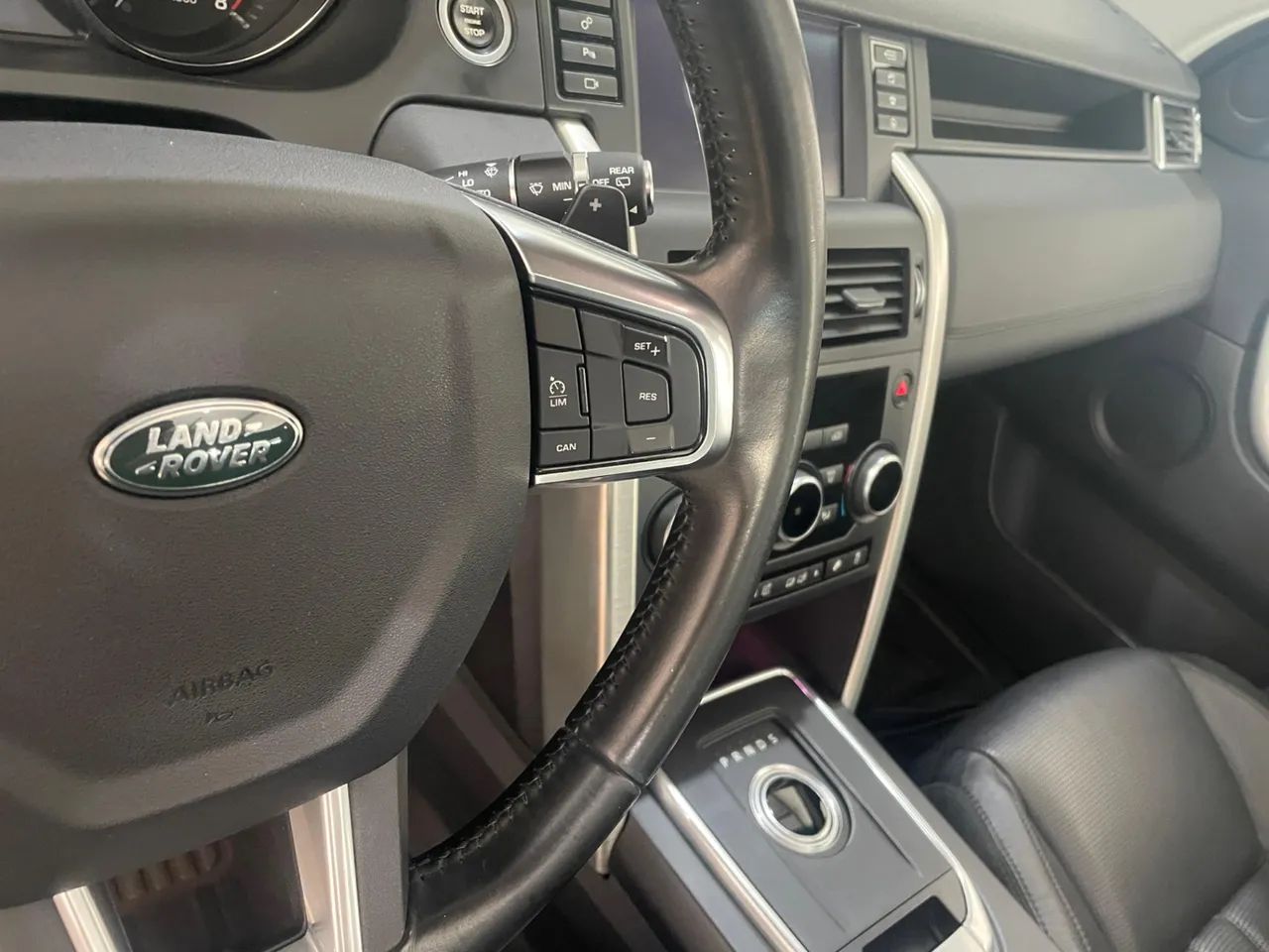 Land Rover Discovery Sport HSE Luxury 2.0 4X4 Aut., foto 13 de 17