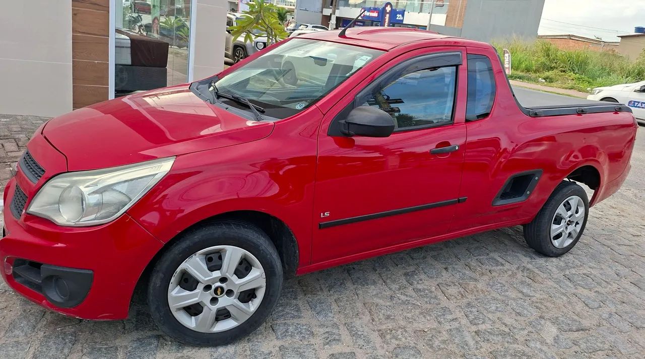Faço mudança e frete .