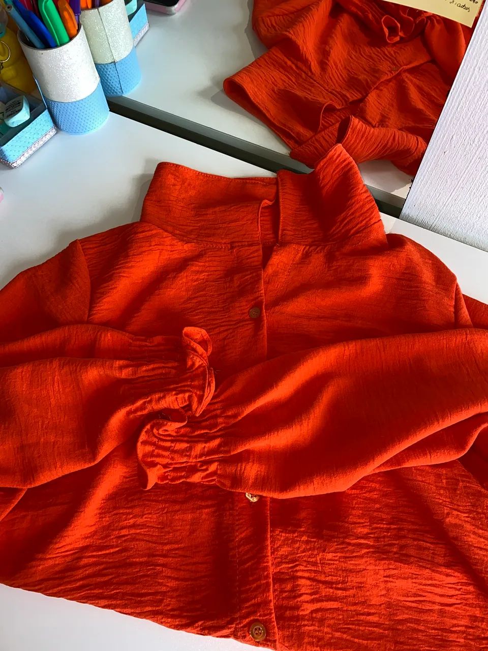 Blusa laranja com manga longa - Foto 3