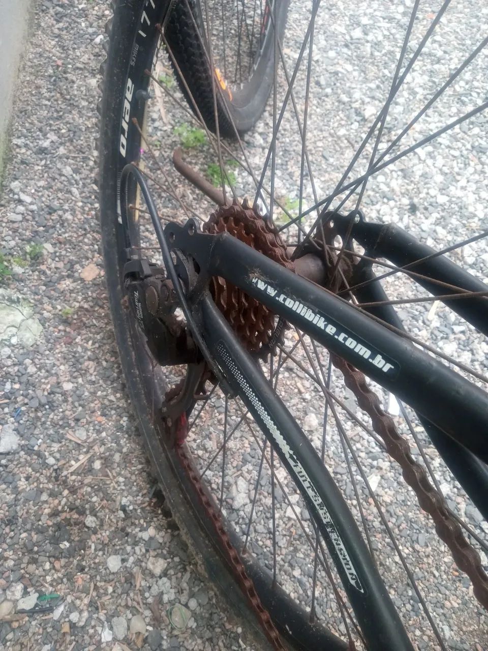 Bicicleta colly Aro 26  - Foto 2