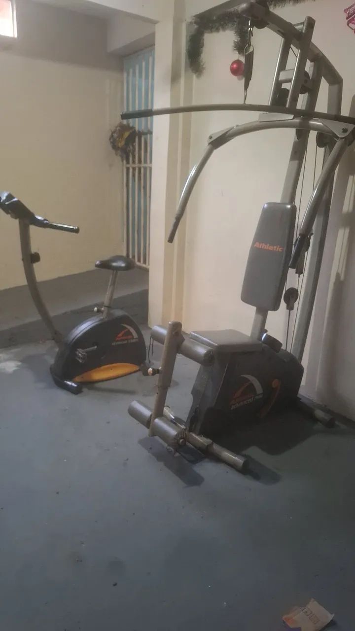 Máquina de academia 