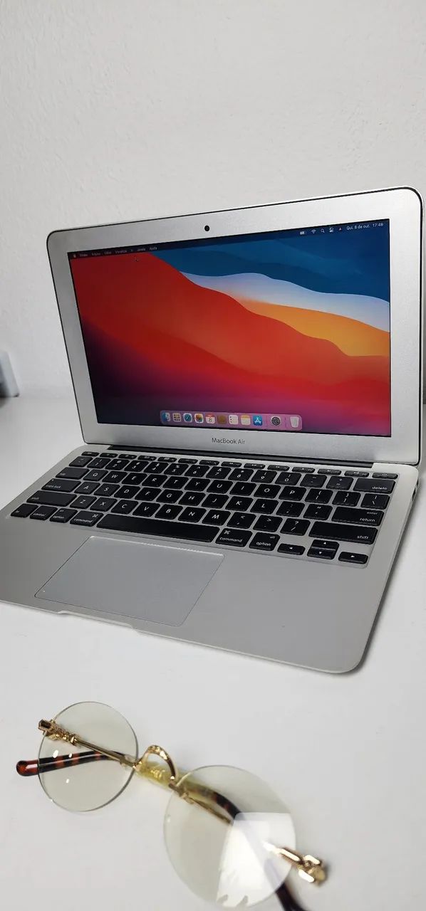 Macbook 11 Mid 2013 A1465 Intel Core i5 + 4GB + SSD - Notebooks