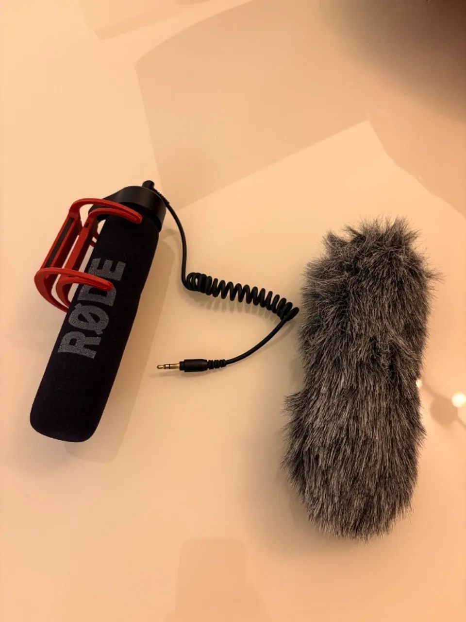 Microfone Rode VideoMic Go para câmera ou computador